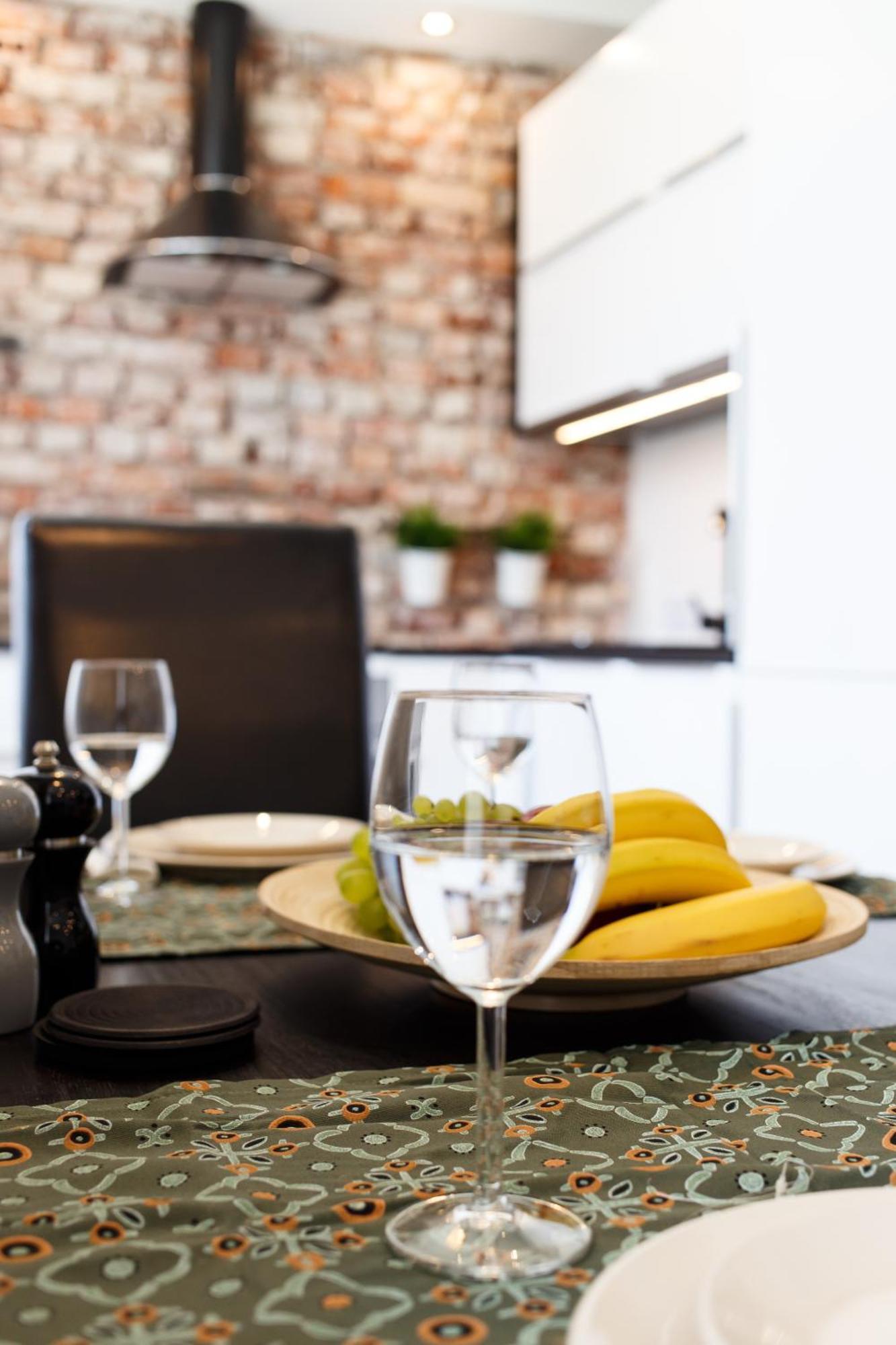 Apartamenty Sienkiewicza - Bezplatny Parking, Centrum, Park, Fv Kielce Eksteriør billede