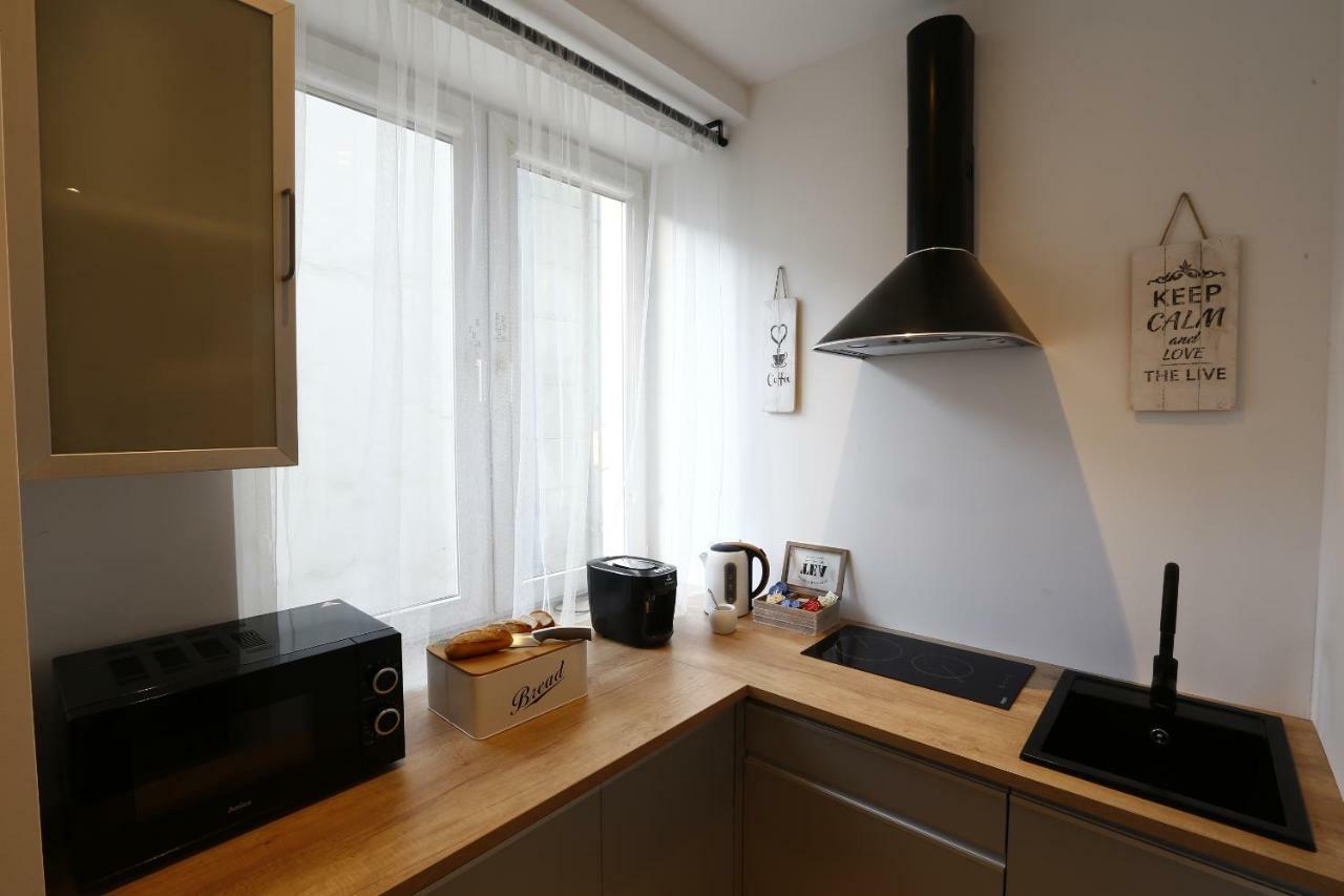 Apartamenty Sienkiewicza - Bezplatny Parking, Centrum, Park, Fv Kielce Eksteriør billede